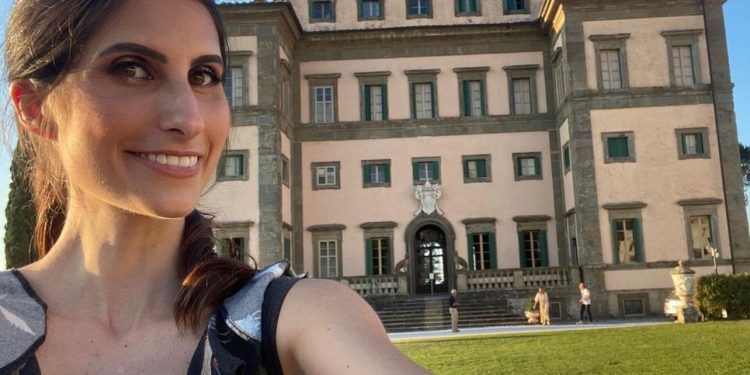 O Mapa-Múndi de uma toscana – Série Nuovi Arrivati